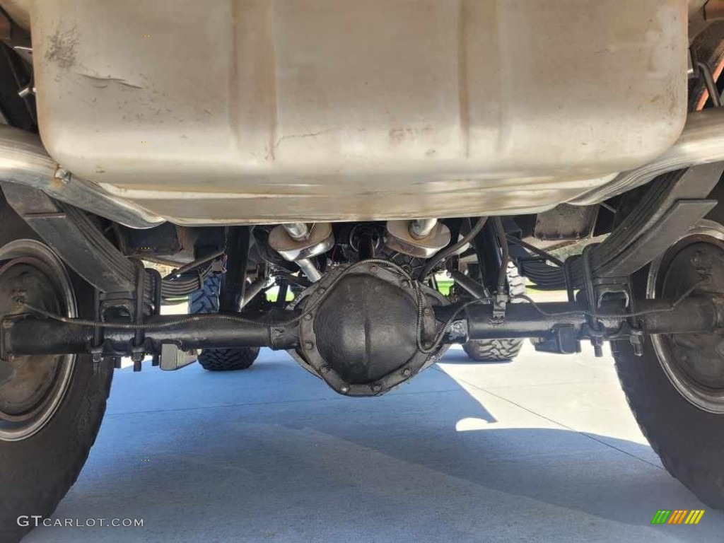 1971 Chevrolet Blazer K5 4x4 Undercarriage Photos