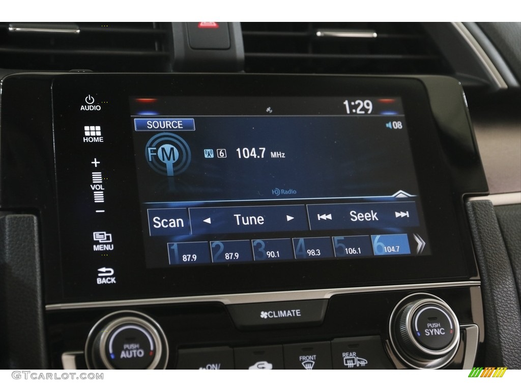 2017 Honda Civic EX-T Sedan Audio System Photos