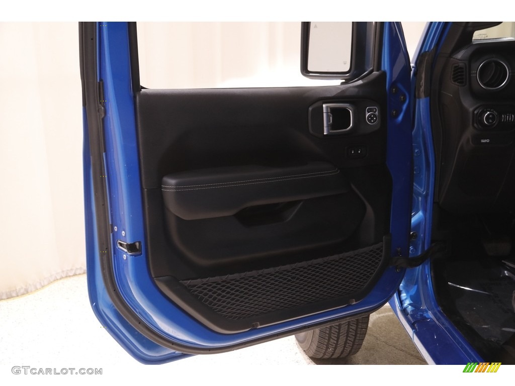 2020 Gladiator Overland 4x4 - Hydro Blue Pearl / Black photo #4