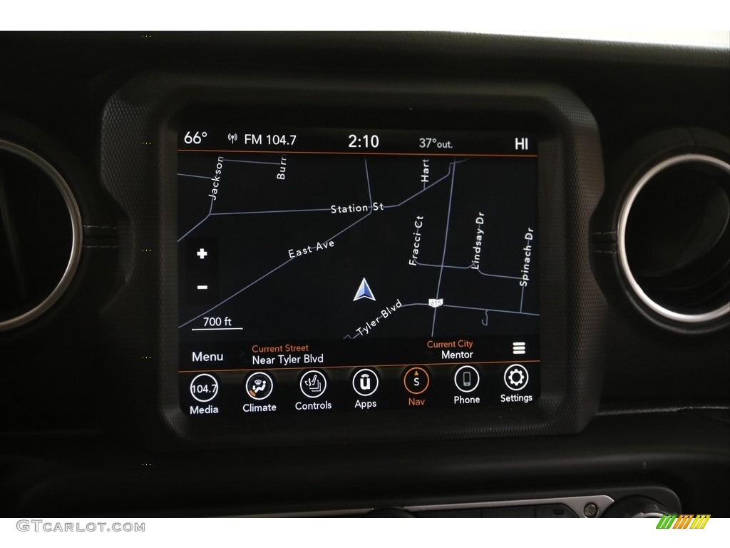 2020 Gladiator Overland 4x4 - Hydro Blue Pearl / Black photo #12