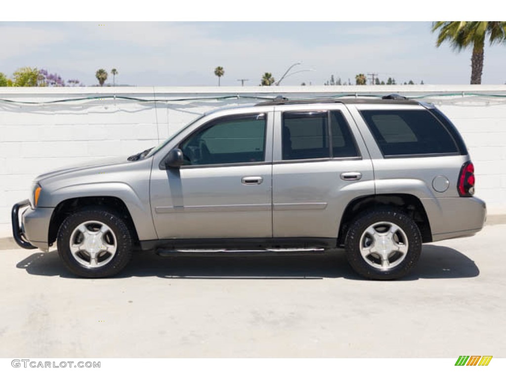2009 TrailBlazer LT - Graystone Metallic / Gray photo #8