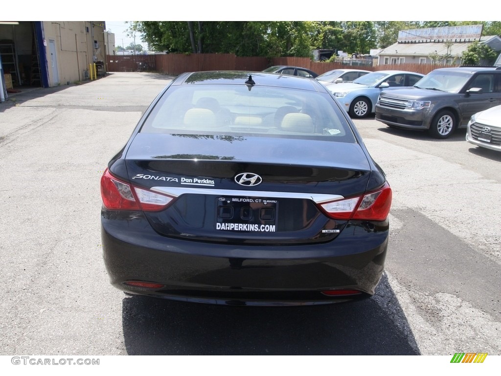 2012 Sonata Limited - Midnight Black / Camel photo #6