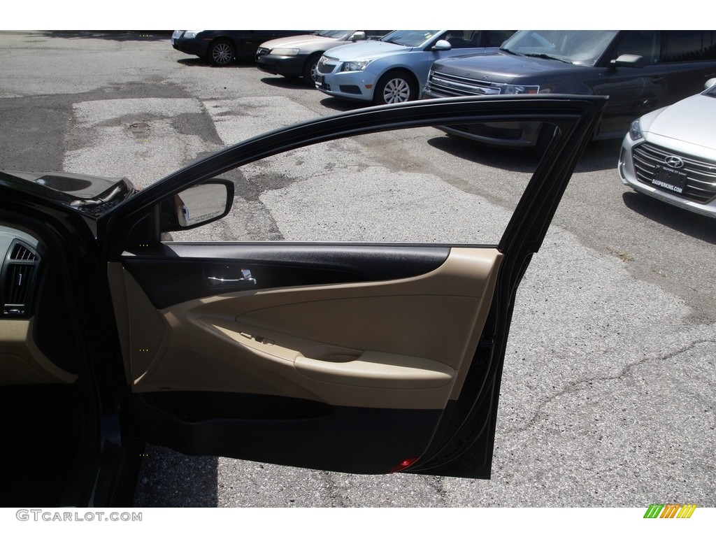 2012 Sonata Limited - Midnight Black / Camel photo #16