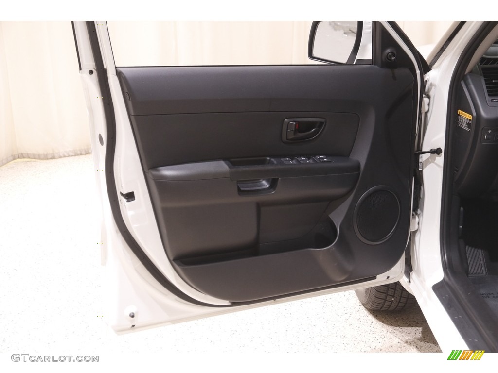 2012 Soul 1.6 - Clear White / Black Cloth photo #4
