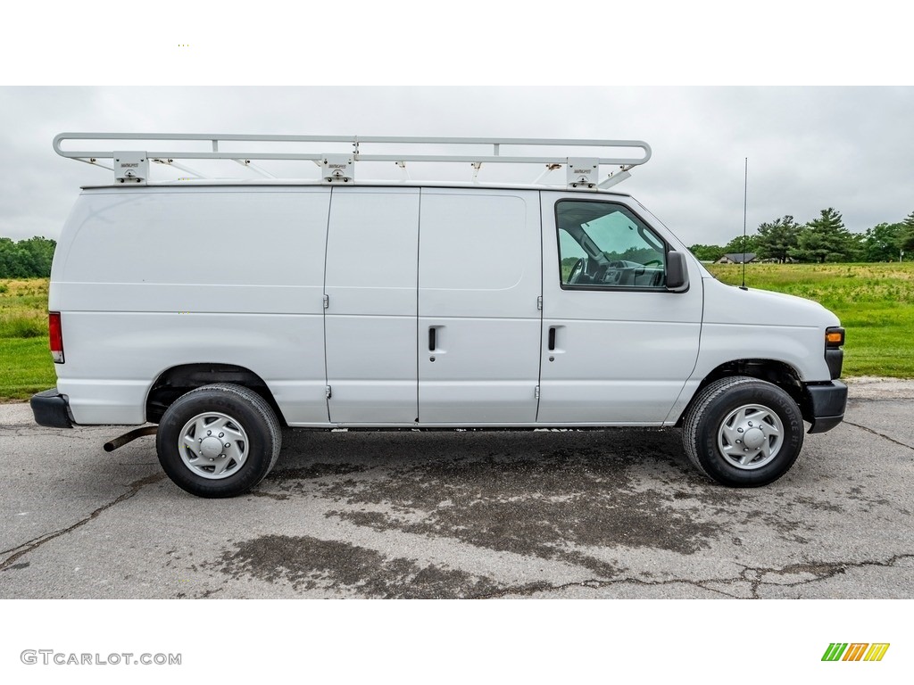 2014 E-Series Van E250 Cargo Van - Oxford White / Medium Flint photo #3