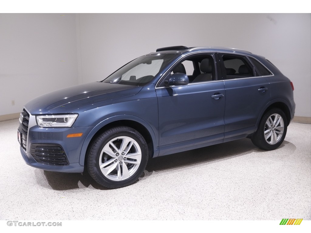 2018 Audi Q3 2.0 TFSI Premium quattro Exterior Photos