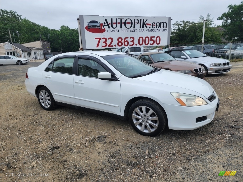 2007 Accord SE V6 Sedan - Taffeta White / Ivory photo #2