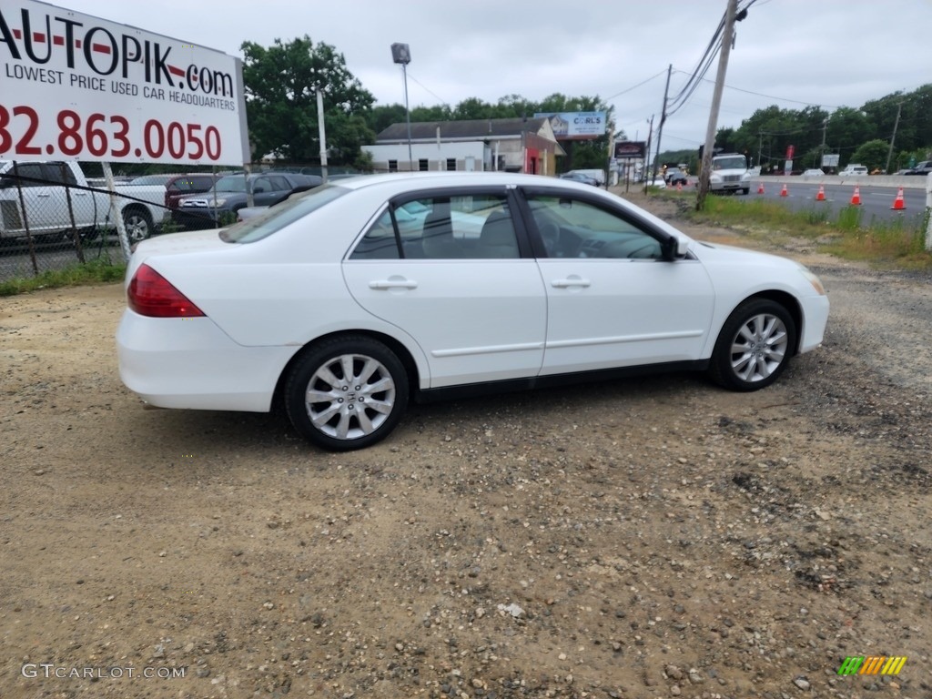 2007 Accord SE V6 Sedan - Taffeta White / Ivory photo #3