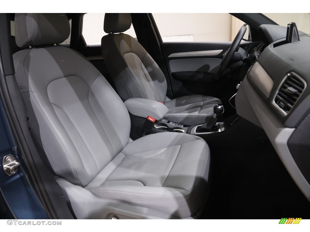 2018 Audi Q3 2.0 TFSI Premium quattro Interior Color Photos