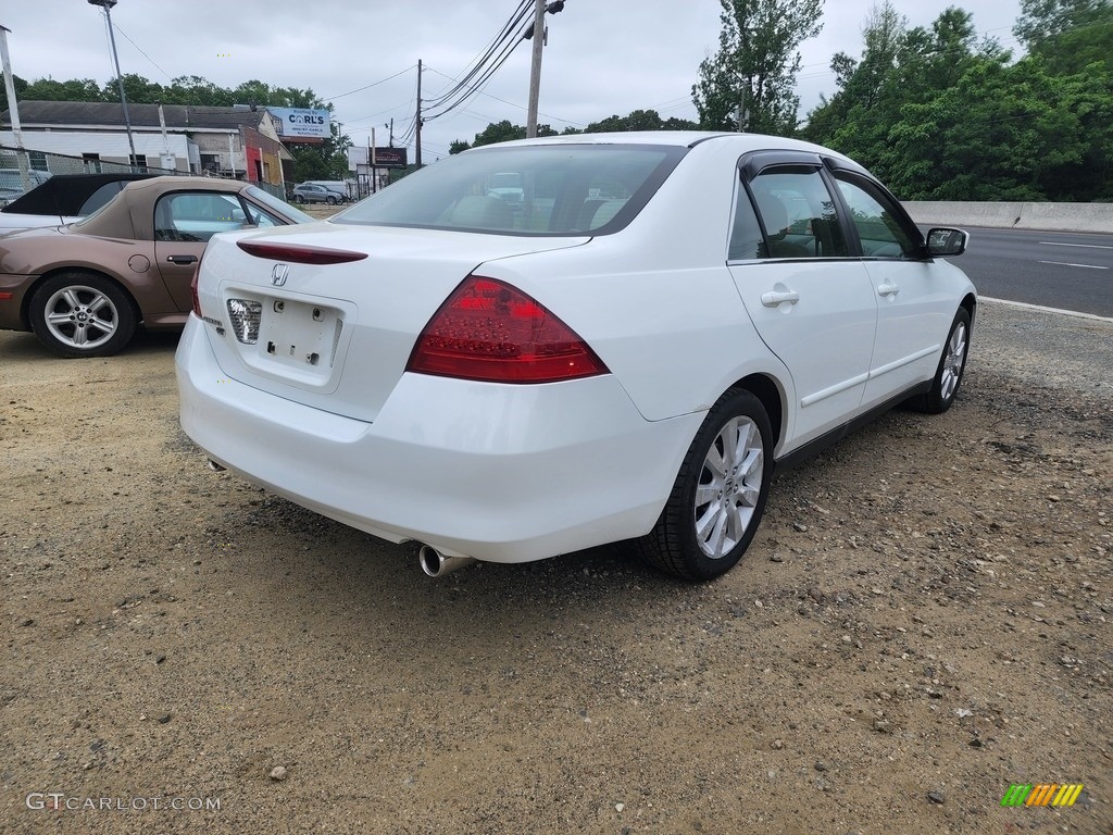 2007 Accord SE V6 Sedan - Taffeta White / Ivory photo #4