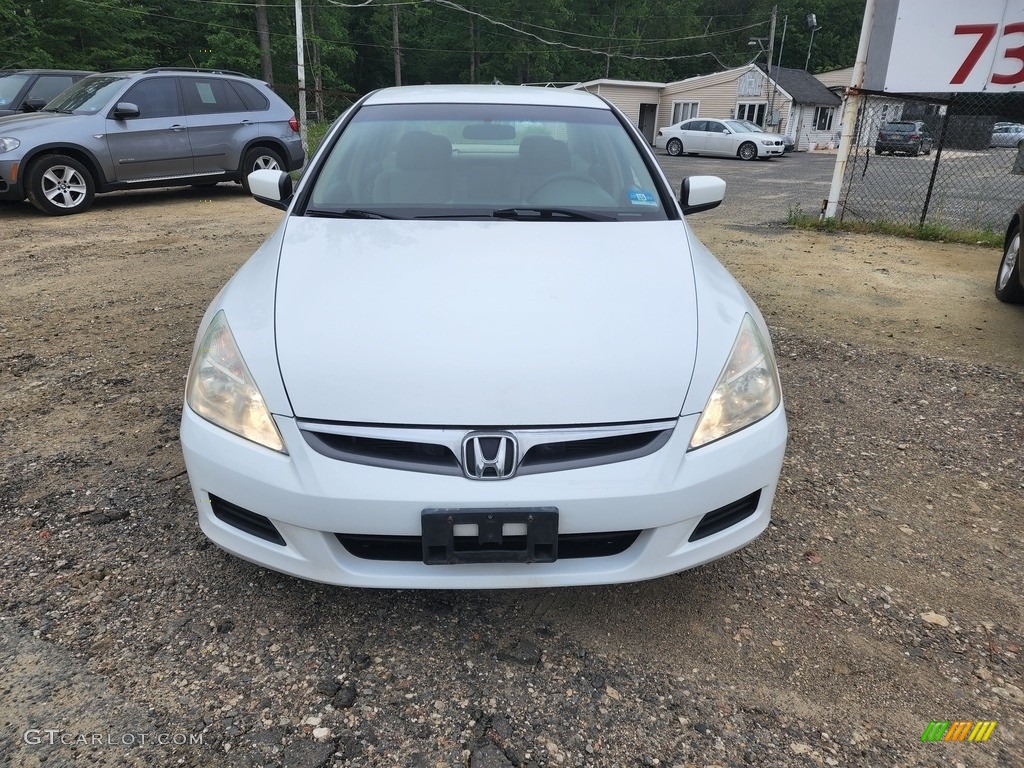 2007 Accord SE V6 Sedan - Taffeta White / Ivory photo #8