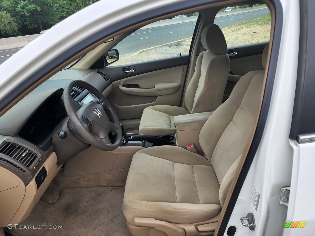2007 Accord SE V6 Sedan - Taffeta White / Ivory photo #9