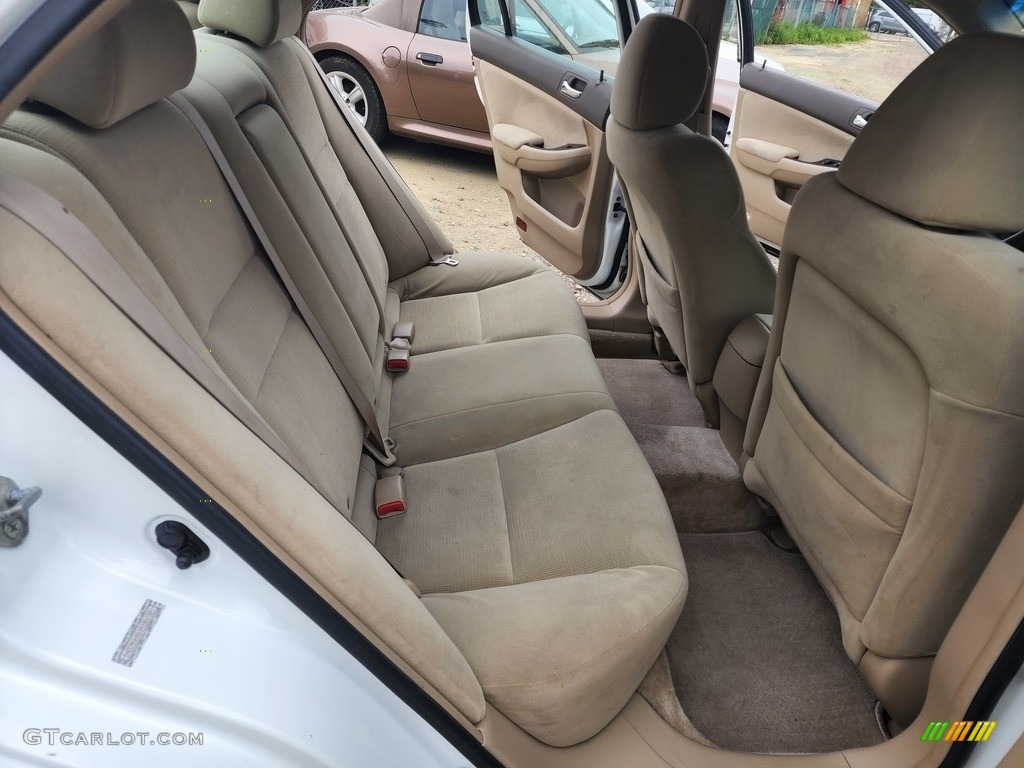 2007 Accord SE V6 Sedan - Taffeta White / Ivory photo #15