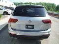 Pyrite Silver Metallic - Tiguan SE 4MOTION Photo No. 14