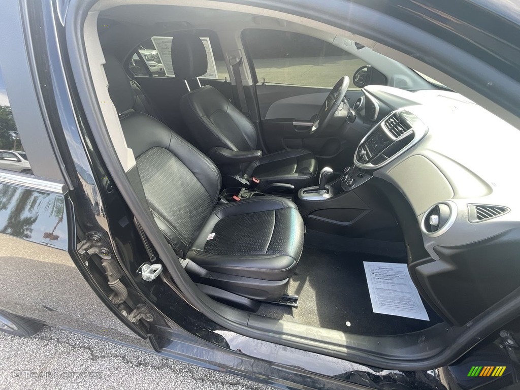 2020 Sonic Premier Sedan - Mosaic Black Metallic / Jet Black photo #19