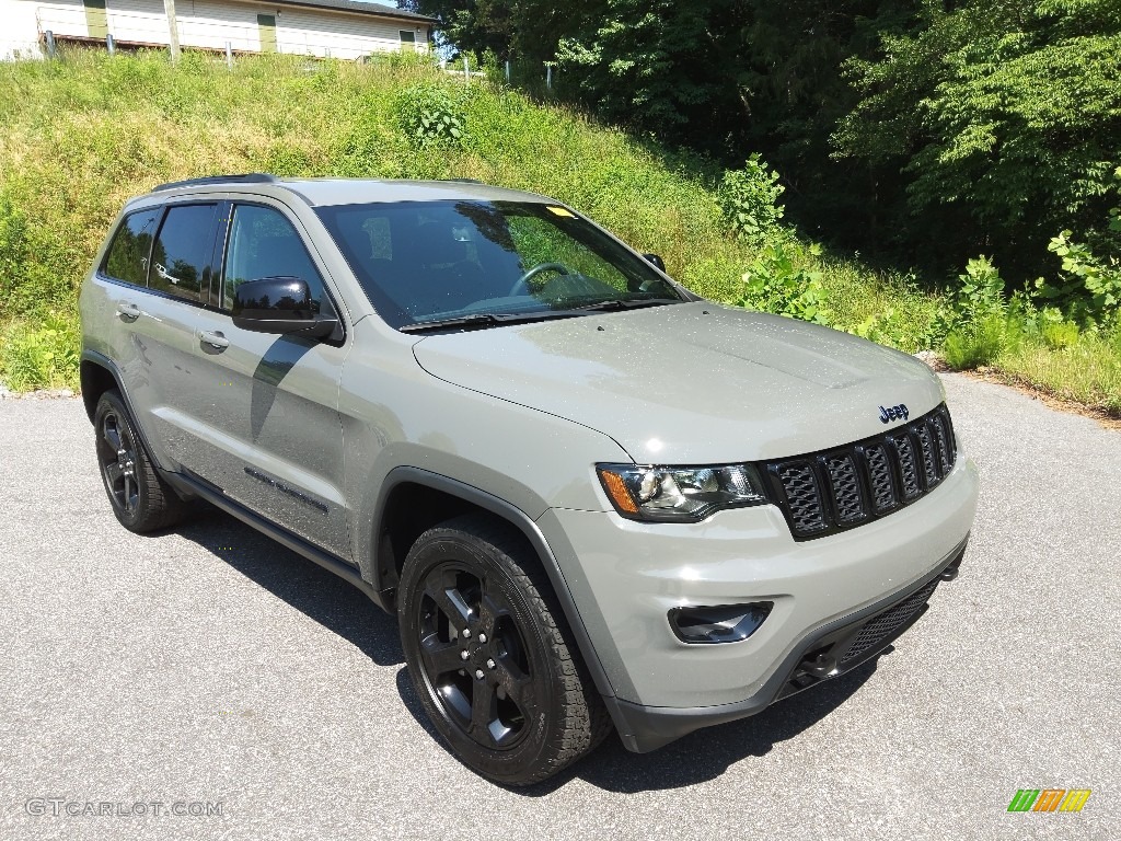 2020 Jeep Grand Cherokee Upland 4x4 Exterior Photos