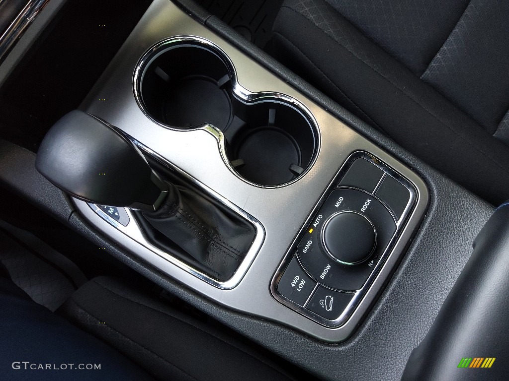 2020 Jeep Grand Cherokee Upland 4x4 Transmission Photos