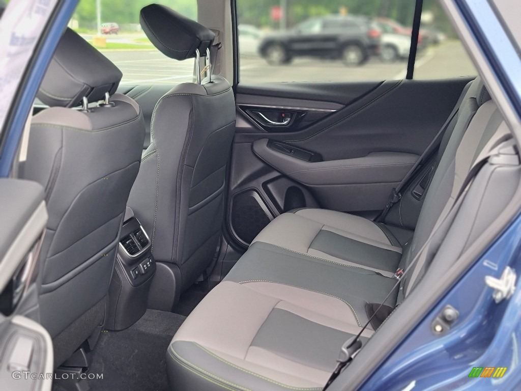 2022 Subaru Outback Onyx Edition XT Rear Seat Photos