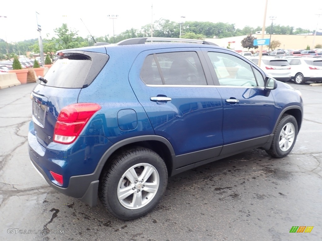 2019 Trax LT AWD - Pacific Blue Metallic / Jet Black photo #9