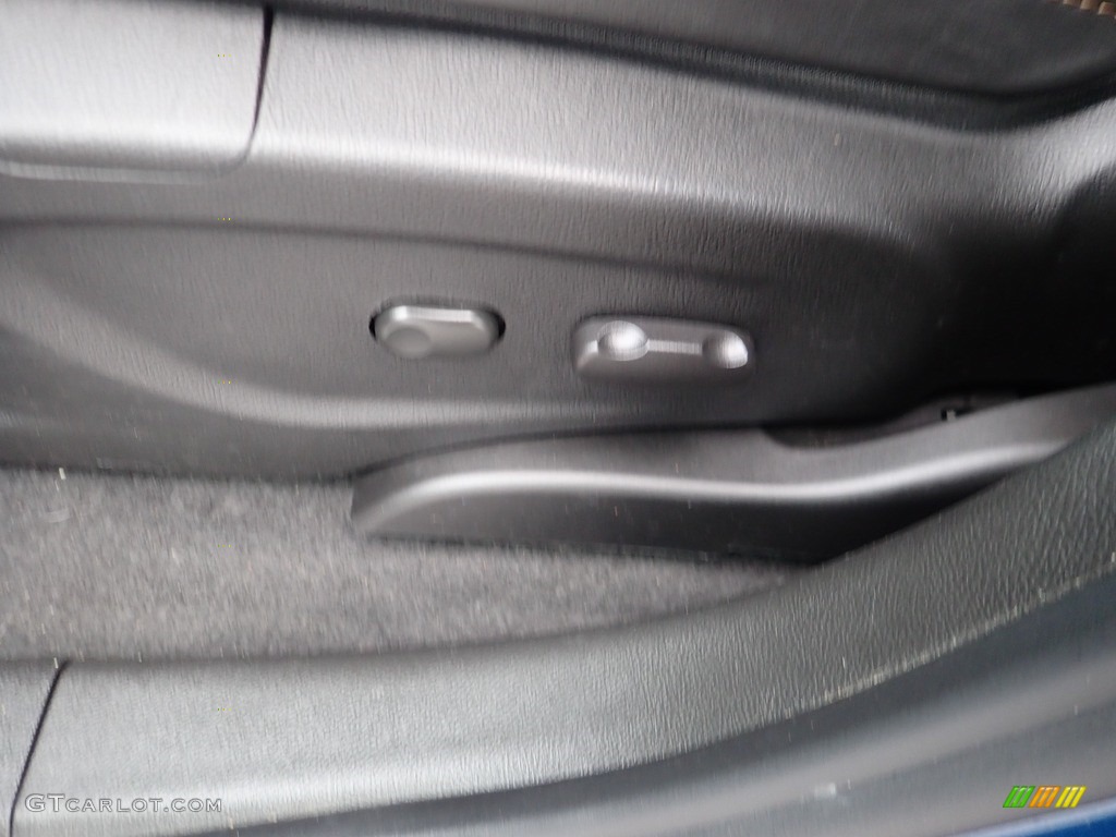 2019 Trax LT AWD - Pacific Blue Metallic / Jet Black photo #25