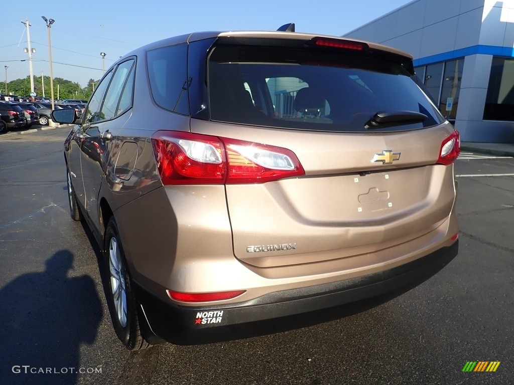 2019 Equinox LS - Sandy Ridge Metallic / Medium Ash Gray photo #5