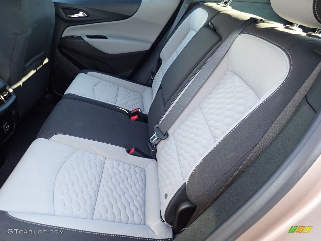 2019 Equinox LS - Sandy Ridge Metallic / Medium Ash Gray photo #21