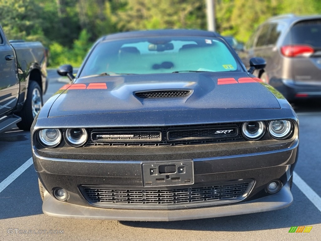 2015 Challenger SRT 392 - Phantom Black Tri-Coat Pearl / Black photo #2