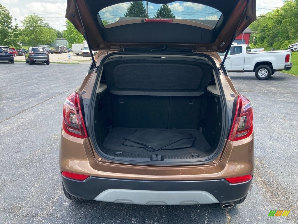 2017 Encore Preferred - River Rock Metallic / Ebony photo #32