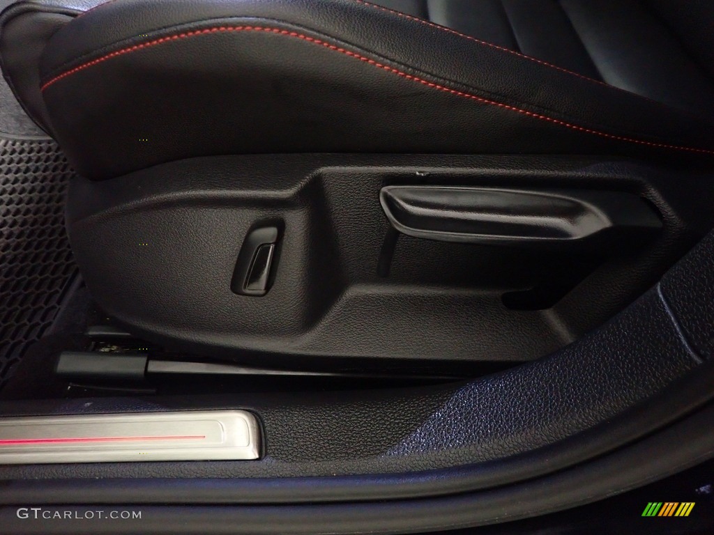 2019 Golf GTI SE - Deep Black Pearl / Titan Black photo #24