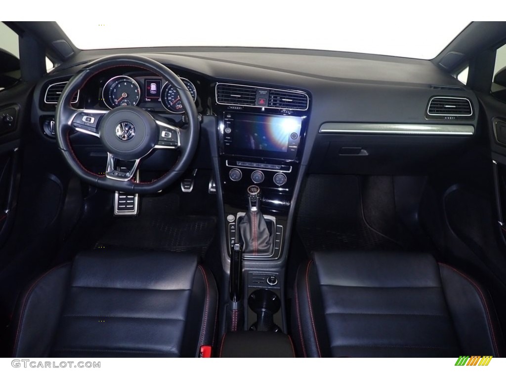2019 Golf GTI SE - Deep Black Pearl / Titan Black photo #25