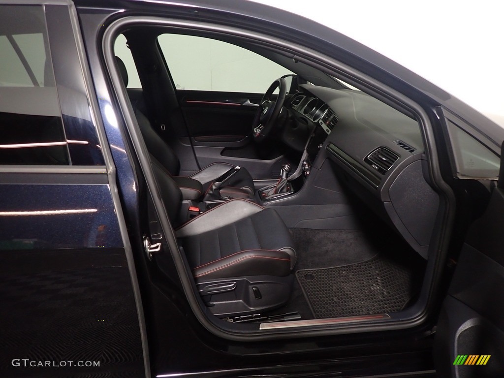 2019 Golf GTI SE - Deep Black Pearl / Titan Black photo #40