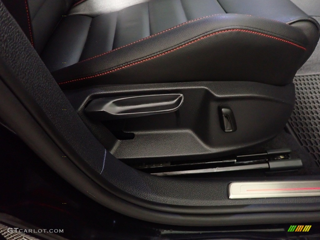 2019 Golf GTI SE - Deep Black Pearl / Titan Black photo #41