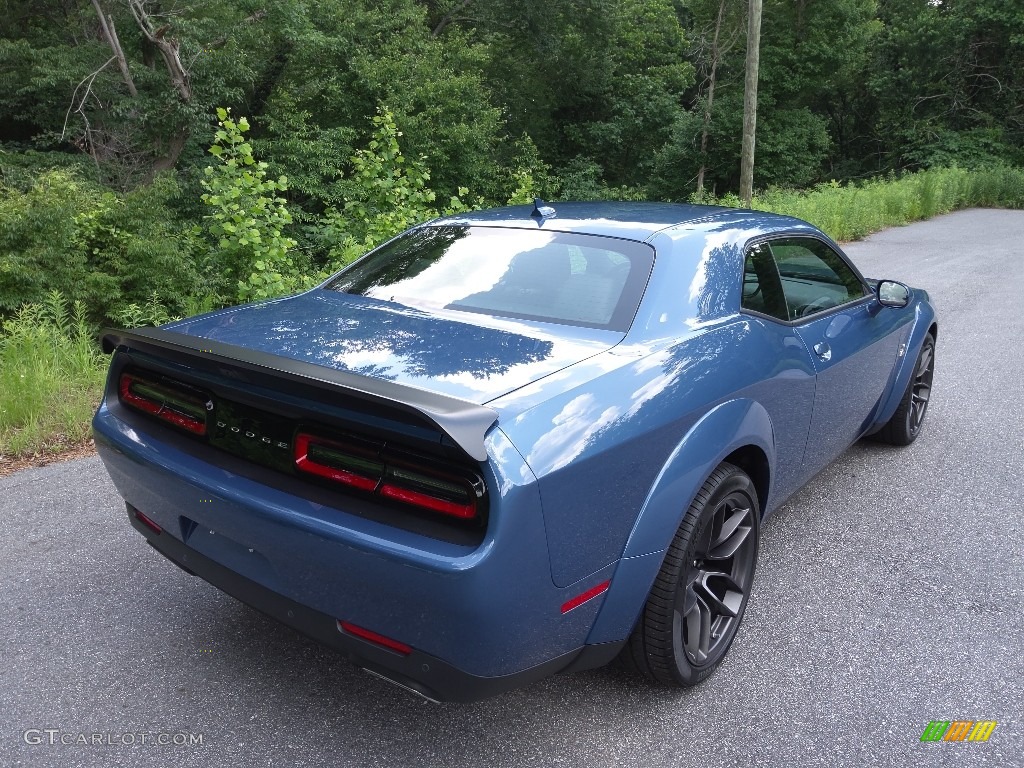 2022 Challenger R/T Scat Pack Widebody - Frostbite / Black photo #6