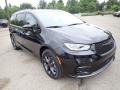 2022 Brilliant Black Crystal Pearl Chrysler Pacifica Touring L AWD  photo #7