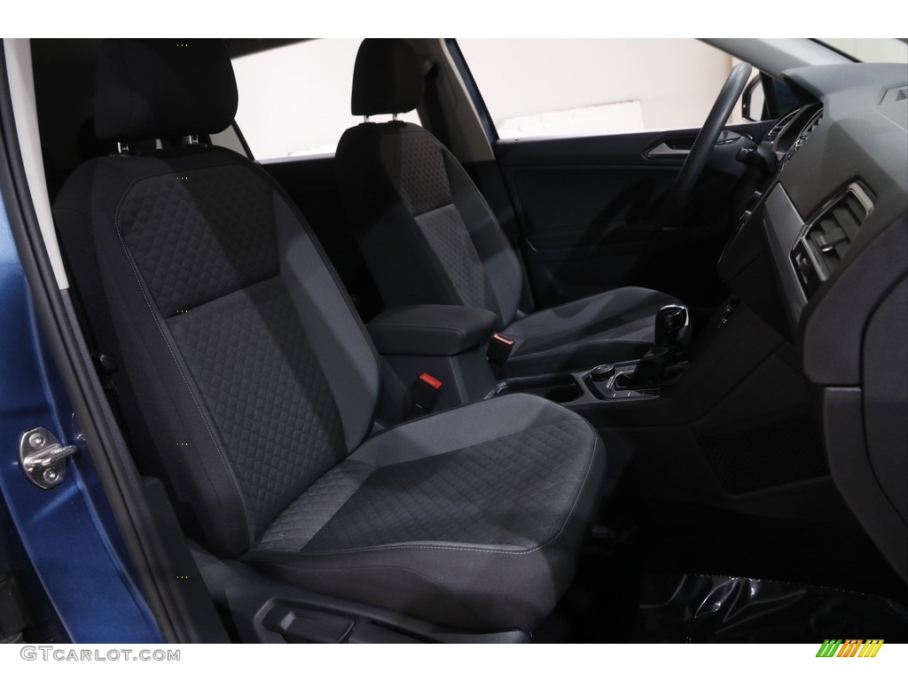 2018 Tiguan S 4MOTION - Silk Blue Metallic / Titan Black photo #13
