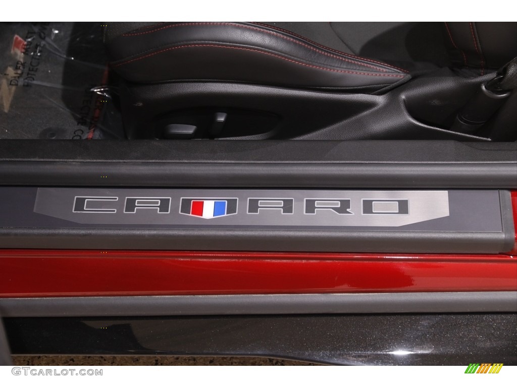 2021 Chevrolet Camaro ZL1 Coupe Marks and Logos Photos