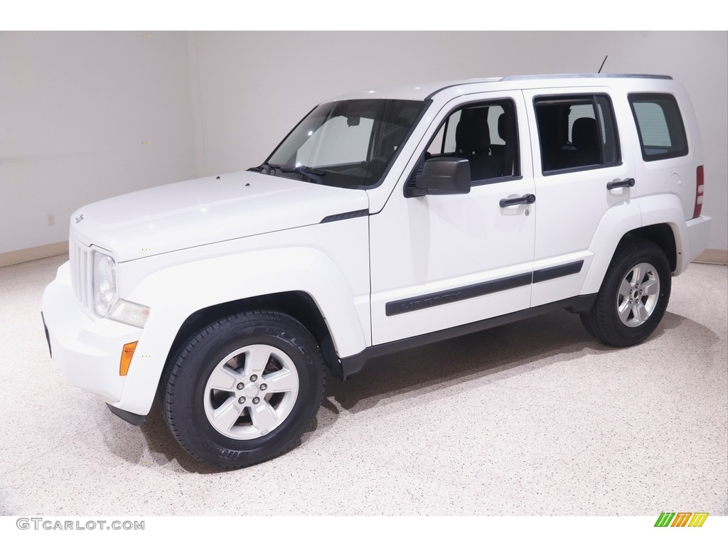 2012 Liberty Sport - Bright White / Dark Slate Gray photo #3