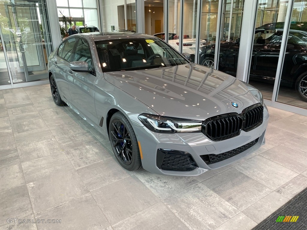 2022 5 Series 530i xDrive Sedan - Bernina Gray Metallic / Black photo #1