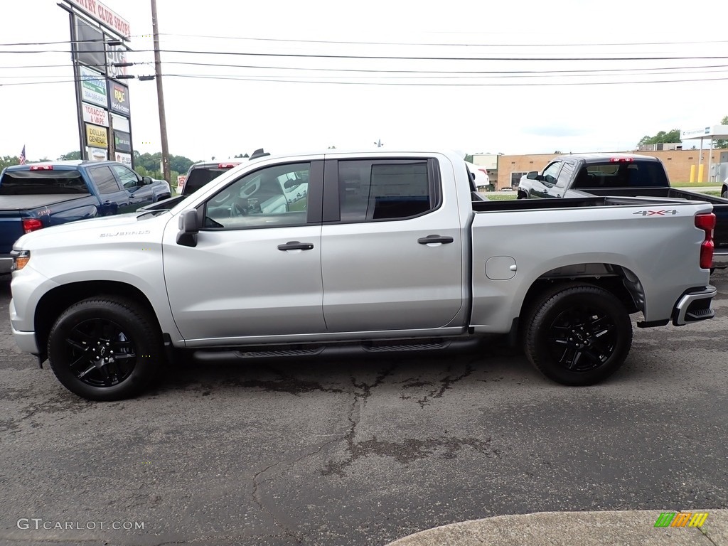 Silver Ice Metallic 2022 Chevrolet Silverado 1500 Custom Crew Cab 4x4 Exterior Photo #144345187