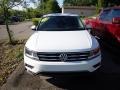 Pure White - Tiguan S 4MOTION Photo No. 2