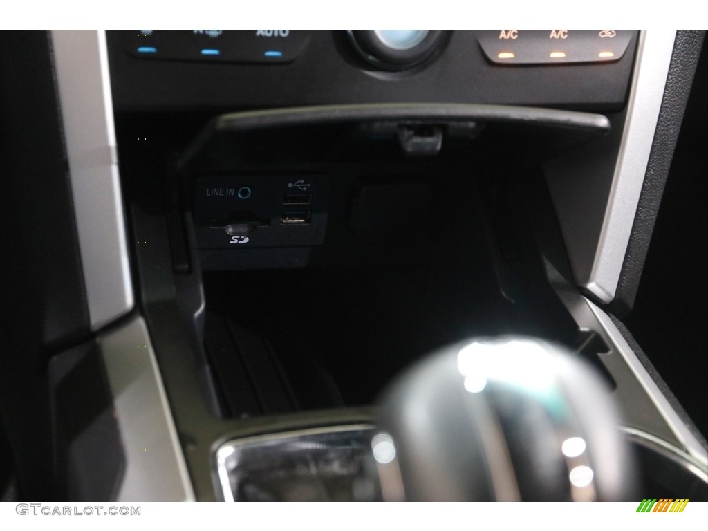 2015 Explorer XLT 4WD - Tuxedo Black / Charcoal Black photo #14