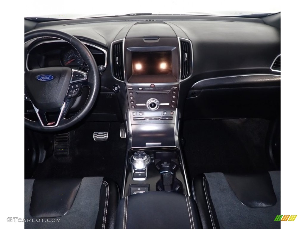 2019 Edge ST AWD - Magnetic / Ebony photo #28