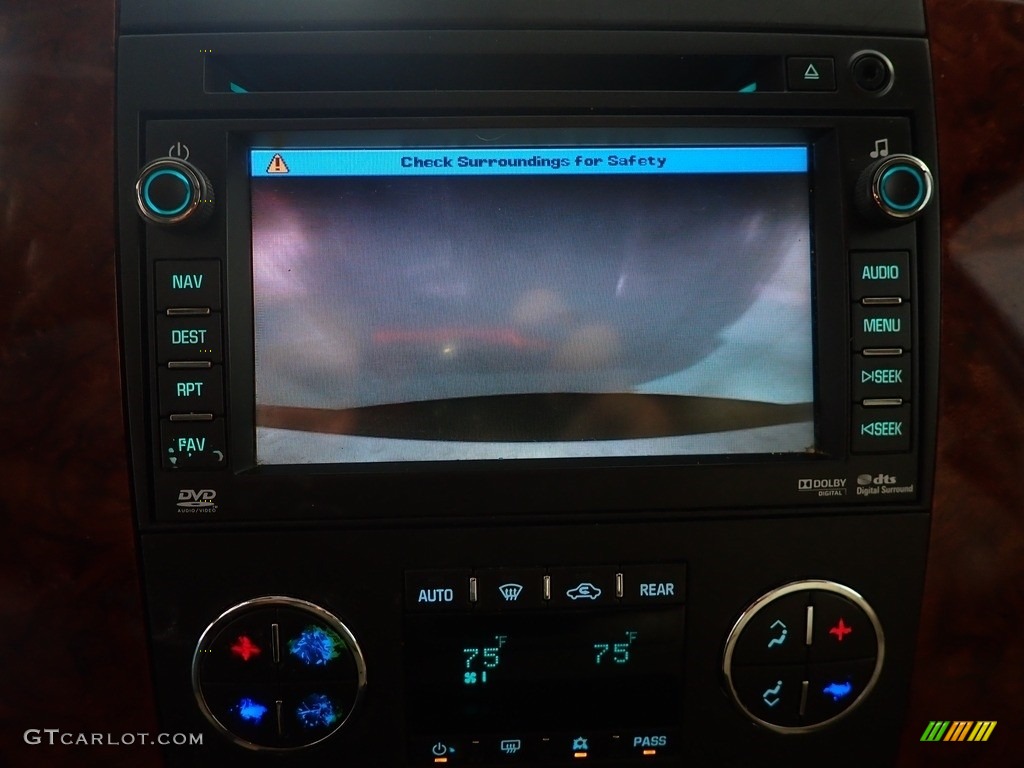 2010 Tahoe LT 4x4 - Summit White / Light Cashmere/Dark Cashmere photo #5