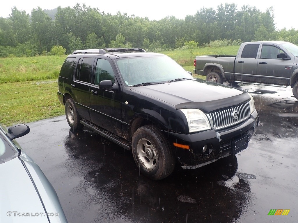 2005 Mountaineer V8 Premier AWD - Black / Midnight Grey photo #2