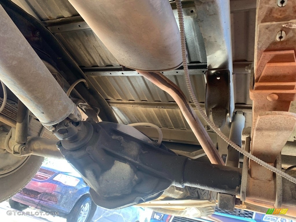 1980 Chevrolet C/K K20 Bonanza Regular Cab 4x4 Undercarriage Photo #144351401