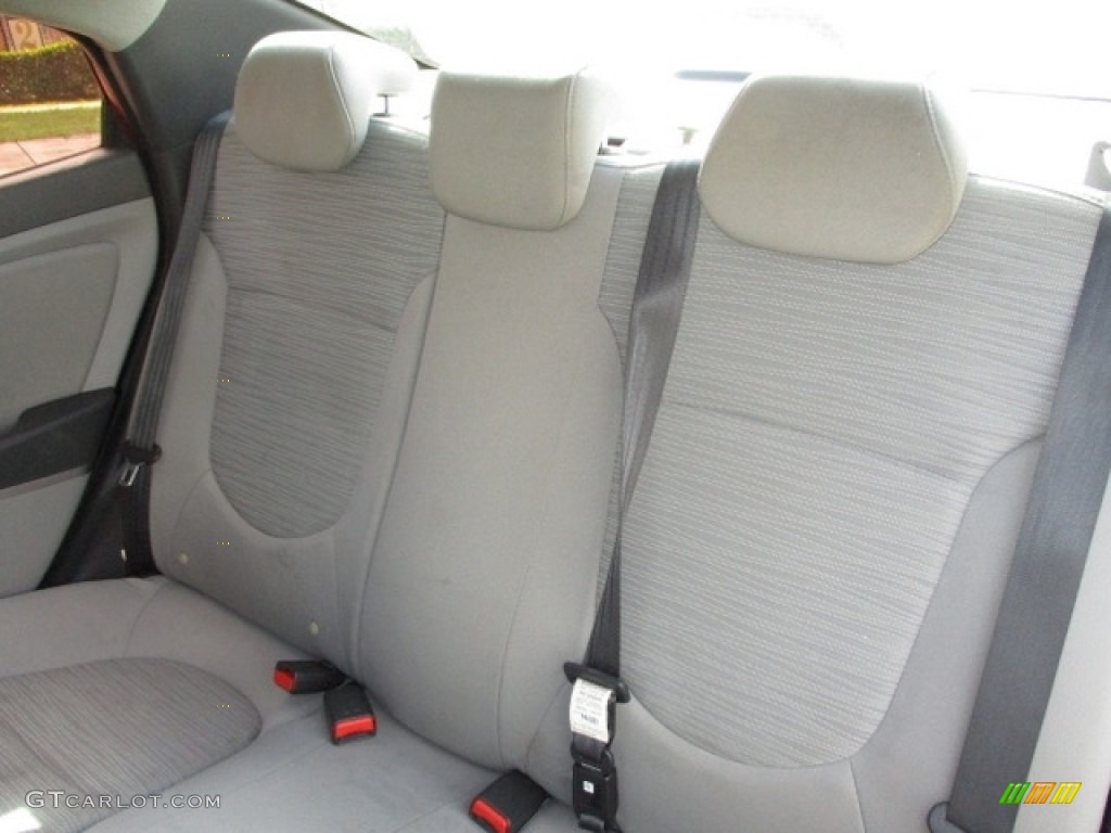 2015 Accent GLS - Boston Red / Gray photo #6