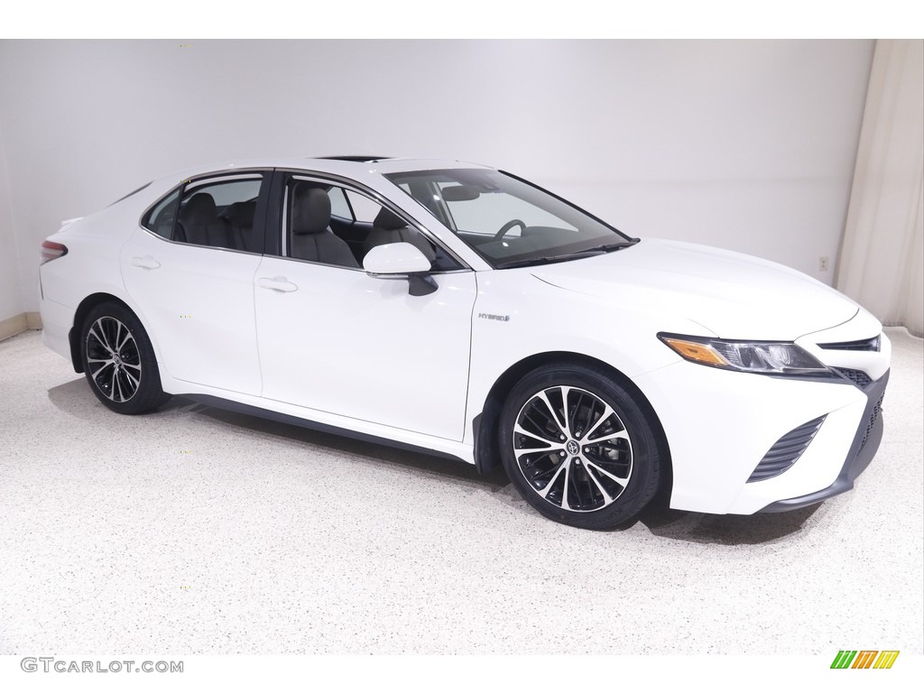 2019 Camry Hybrid SE - Super White / Ash photo #1