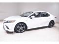 2019 Super White Toyota Camry Hybrid SE  photo #3