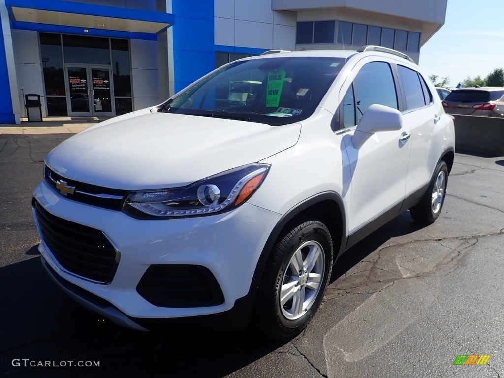 2019 Trax LT AWD - Summit White / Jet Black photo #2