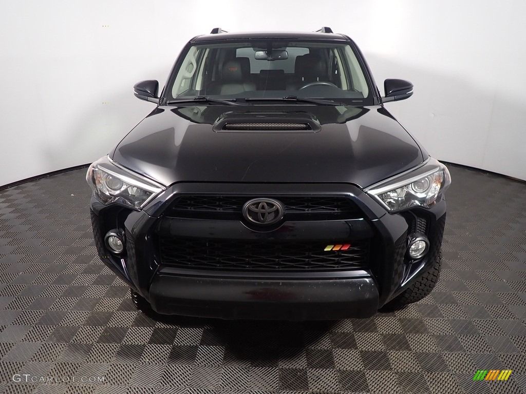 2019 4Runner TRD Off-Road 4x4 - Midnight Black metallic / Black photo #7